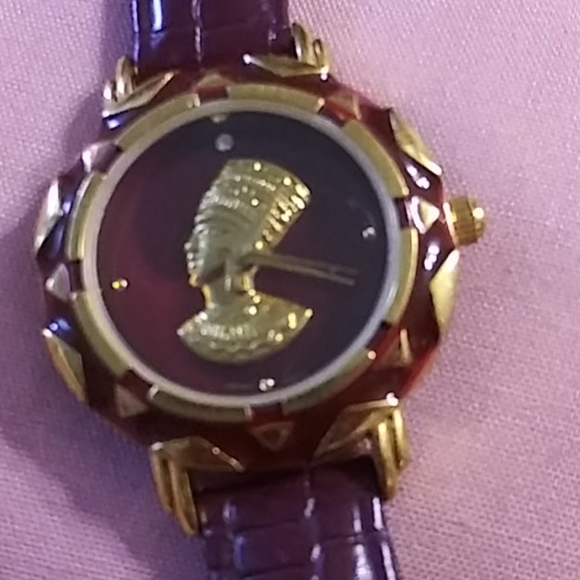 Avon vintage lady's Watch - Picture 7 of 7